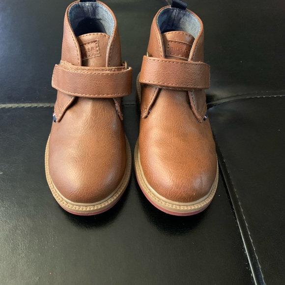 Tommy Hilfiger Boots - Picture 2 of 5